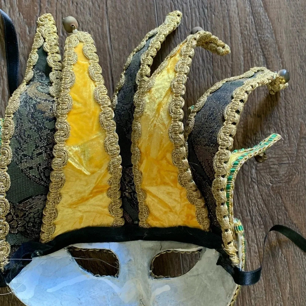 Mask